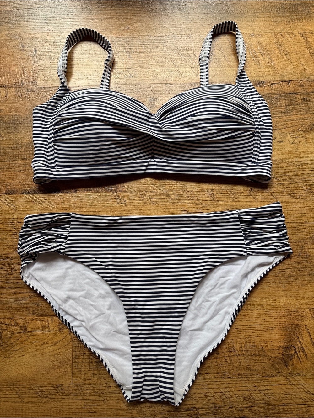 Niptuck Women's Striped Navy & White Bikini Set Size: 10 NWOT 👙